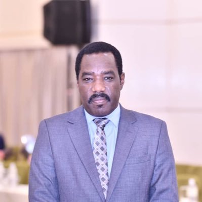 العدل والمساواة: حلّ الحكومة بالكامل، بما في ذلك وزراء السلام، يُعدّ مخالفا لاتفاق جوبا
