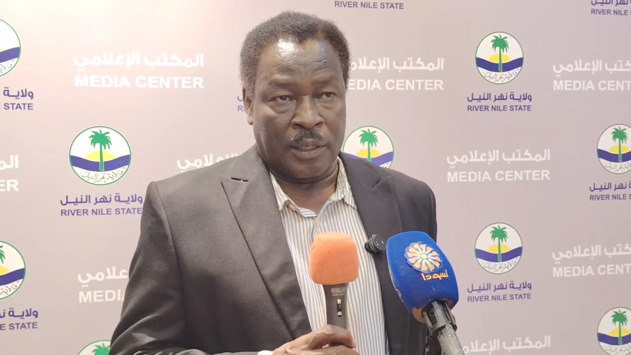 والي جنوب دارفور يشيد بجهود وزارة التربية وحكومة نهر النيل في استضافة طلاب الولايات المتأثرة بالحرب 