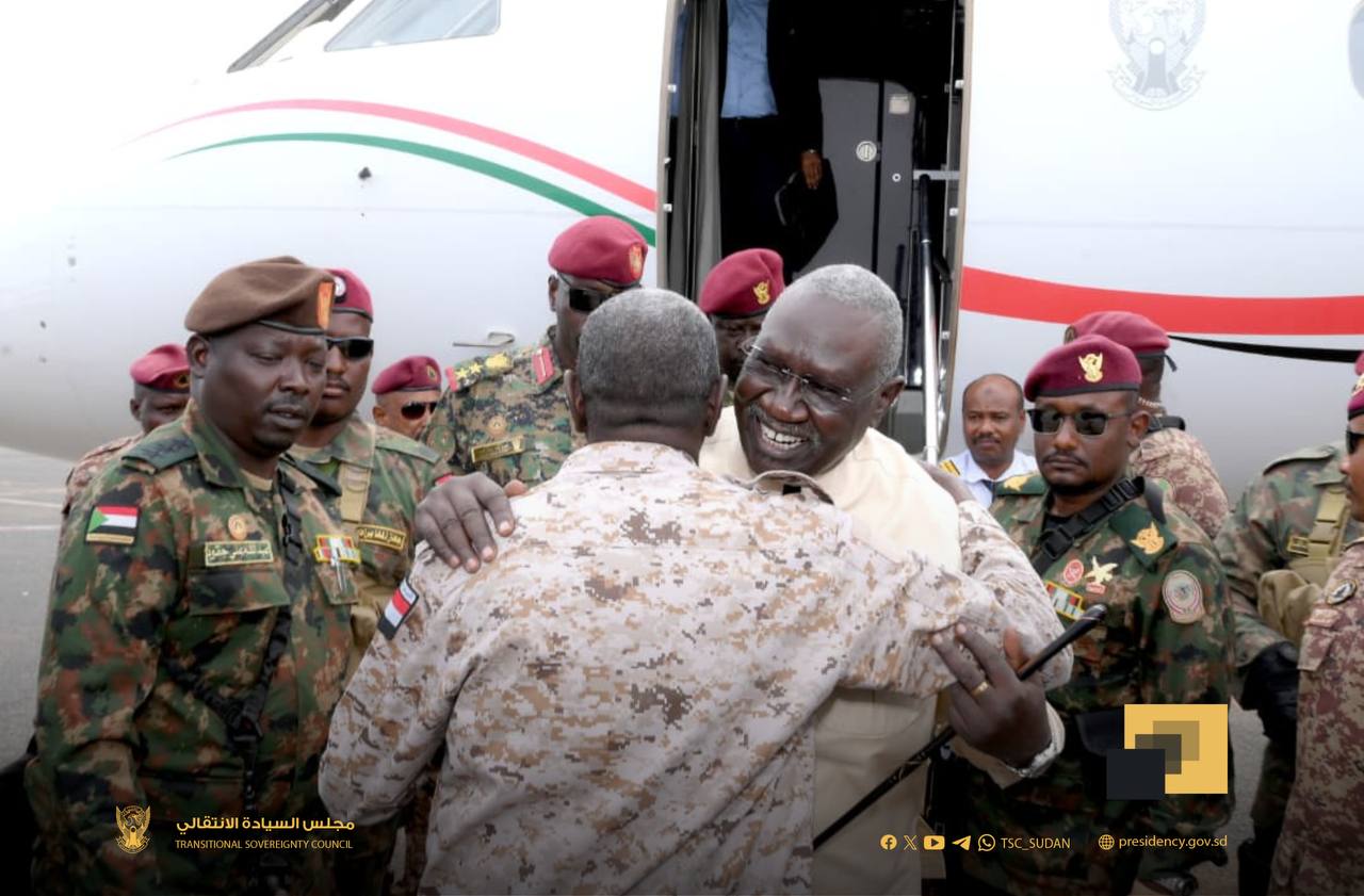 عقار وكباشي يصلان ولاية الخرطوم