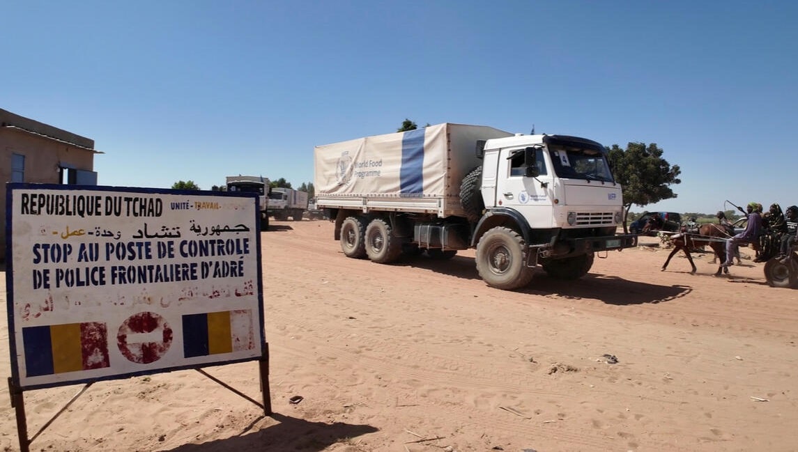 تمديد فتح معبر “أدري” الحدودي مع تشاد وحركة تحرير السودان: القرار تجاهل حصار الفاشر