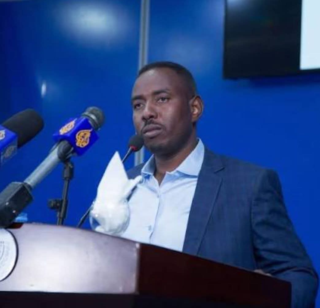 أنباء غير مؤكدة عن مقتل الصحفي حافظ كبير متأثراً بإصابته في غارة جوية استهدفت أمانة حكومة جنوب دارفور