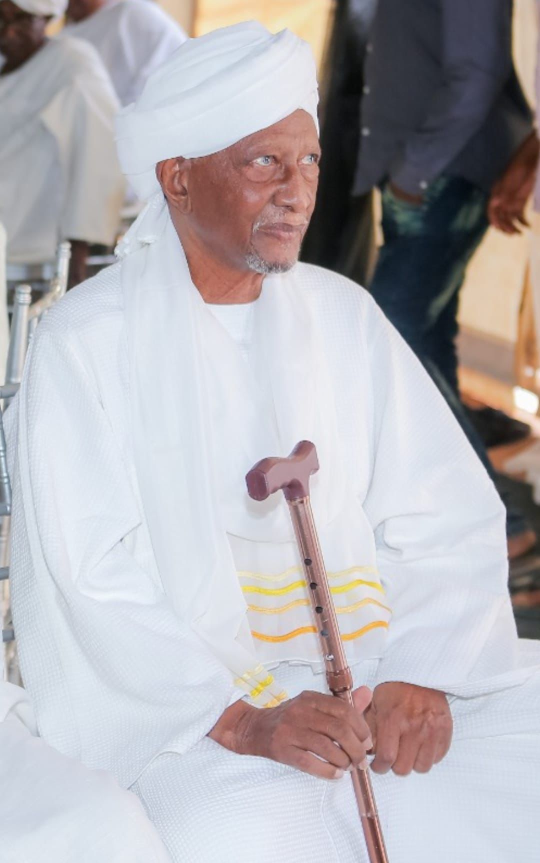 احترقت مكتبة…..ام انطفاء قنديل؟