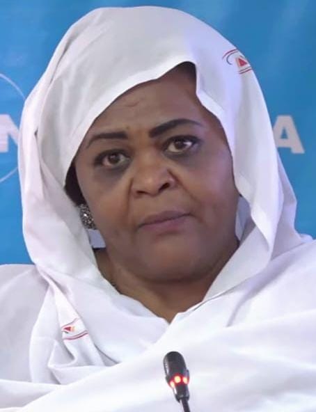 لأجل بناء قاعدي للجمعيات التعاونية خدمة للفقراء امراءة تعتذر عن عضوية السيادي وتصدر بيان …مؤثر