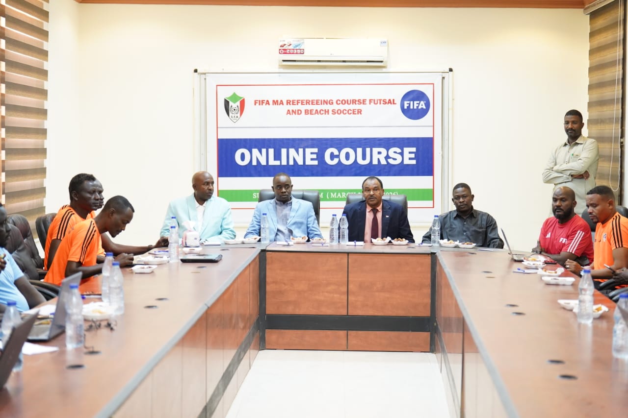 افتتاح كورس حكام كرة القدم داخل الصالات والشاطئية بتشريف وزير الشباب والرياضة