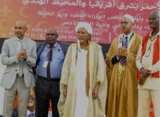 الهلال الأحمر السوداني يكرّم رائد العمل الإنساني عباس جوليت والشيخ عبد المنعم موسى أبو ضريرة